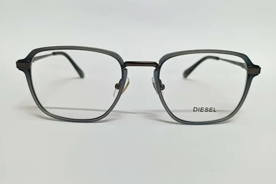 DIESEL GU50041